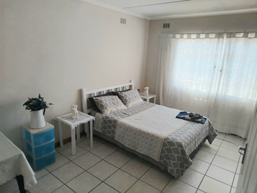 4 Bedroom Property for Sale in Bothasrus Eastern Cape